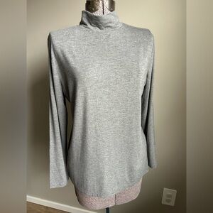 Papa Vancouver soft bamboo Gray Womens mock-neck small shop local grey tee basic
